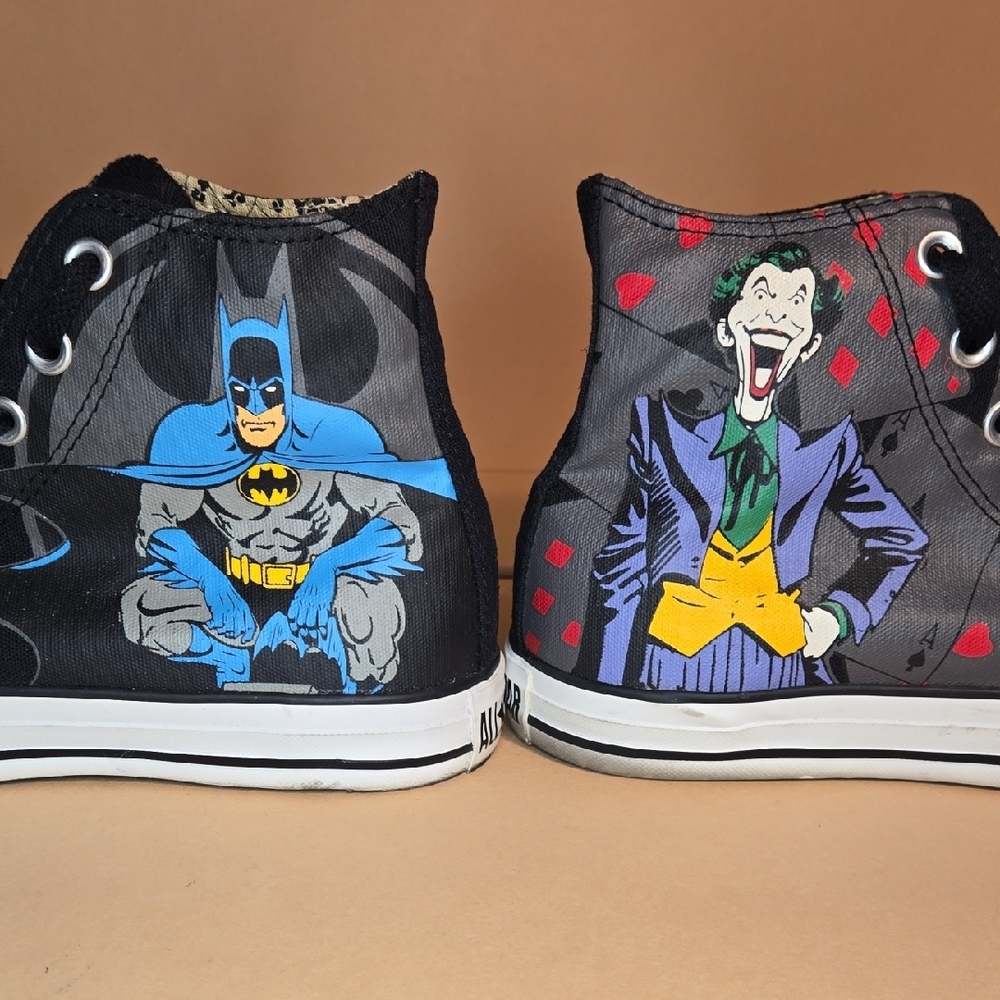 RARE🔥 Converse Chuck Taylor x BATMAN vs The Joker DC Comics All Star Hi Top 8.5 - Picture 6 of 12